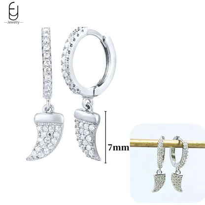 Hoepeloorbellen van 925 sterlingzilver met puntige studs-stijl