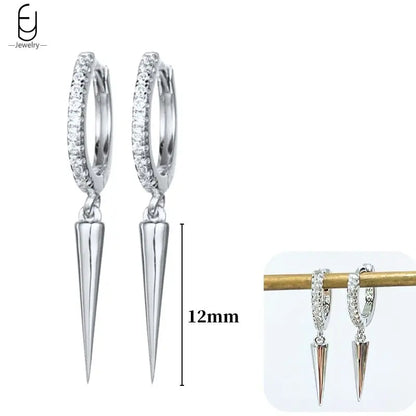 Hoepeloorbellen van 925 sterlingzilver met puntige studs-stijl