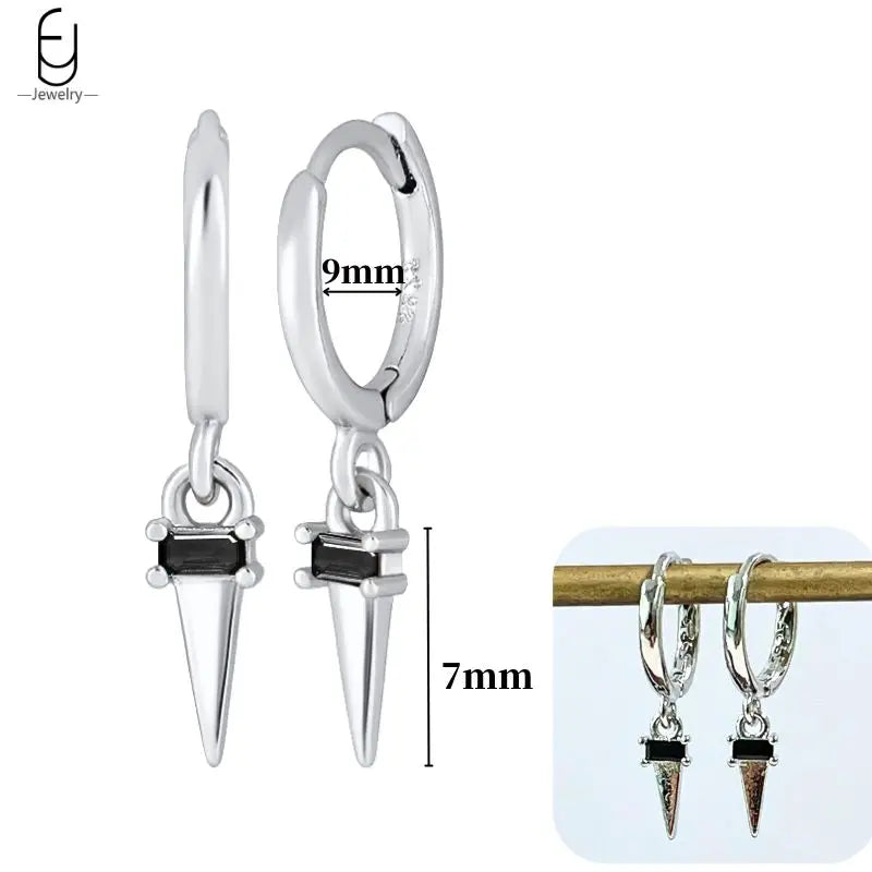 Hoepeloorbellen van 925 sterlingzilver met puntige studs-stijl